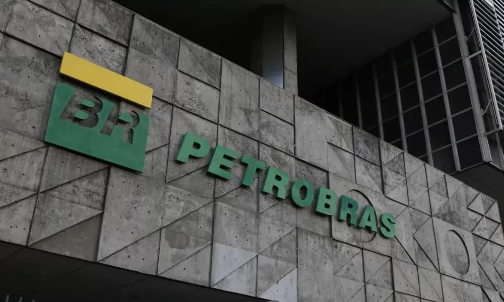 Greve na Petrobras: justiça determina que ao menos 80% dos funcionários voltem à atividade