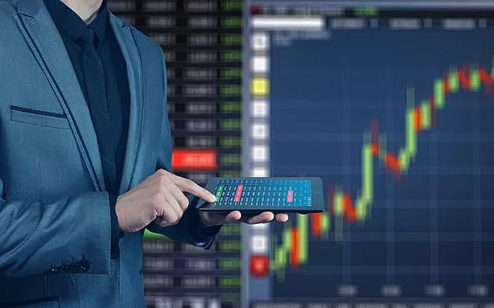 Fundos de investimento mobiliários tinham 25 mil milhões sob gestão em novembro
