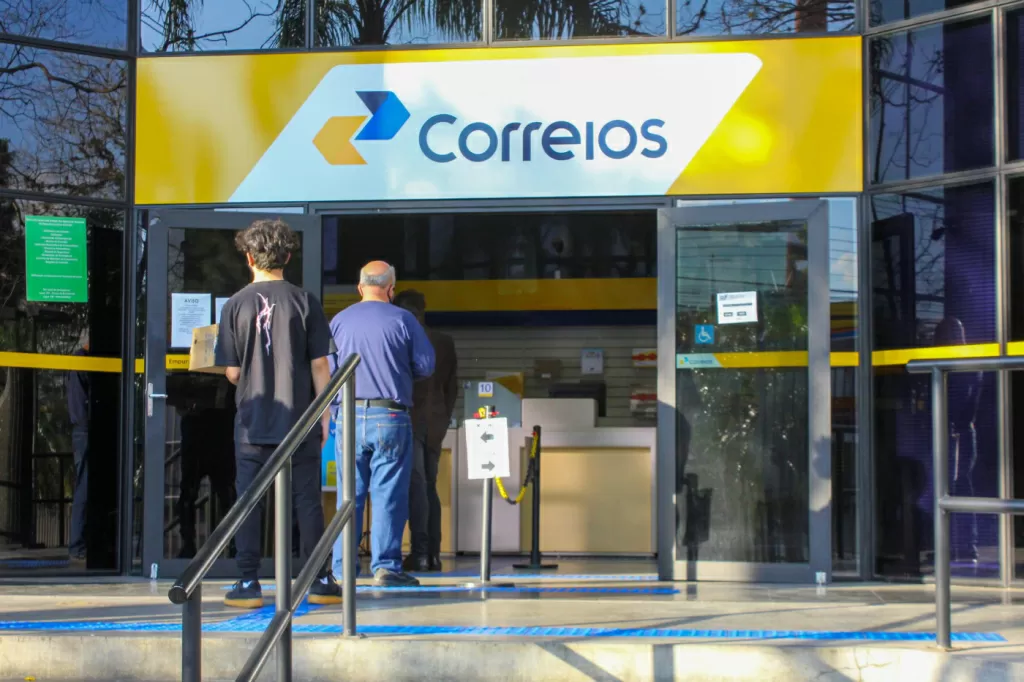 TST marca julgamento para resolver greve dos Correios