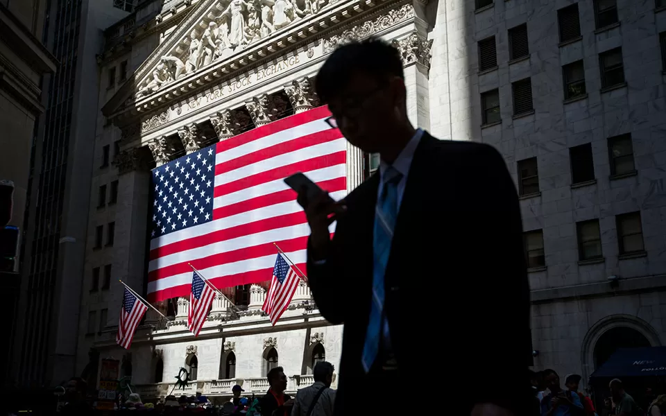 Wall Street em queda no início da sessão