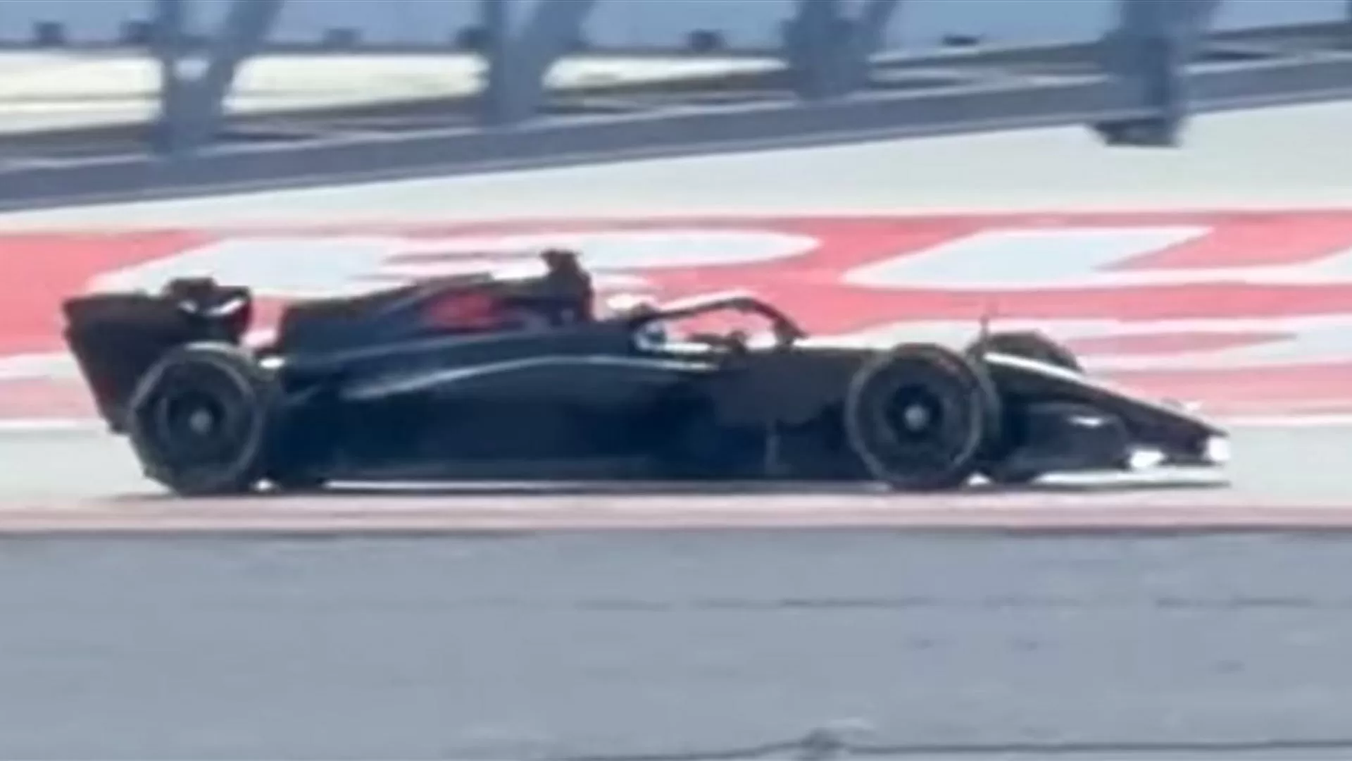 A nova F1 já tem um carro em pista. Veja o calendário de testes e lançamentos de 2026
