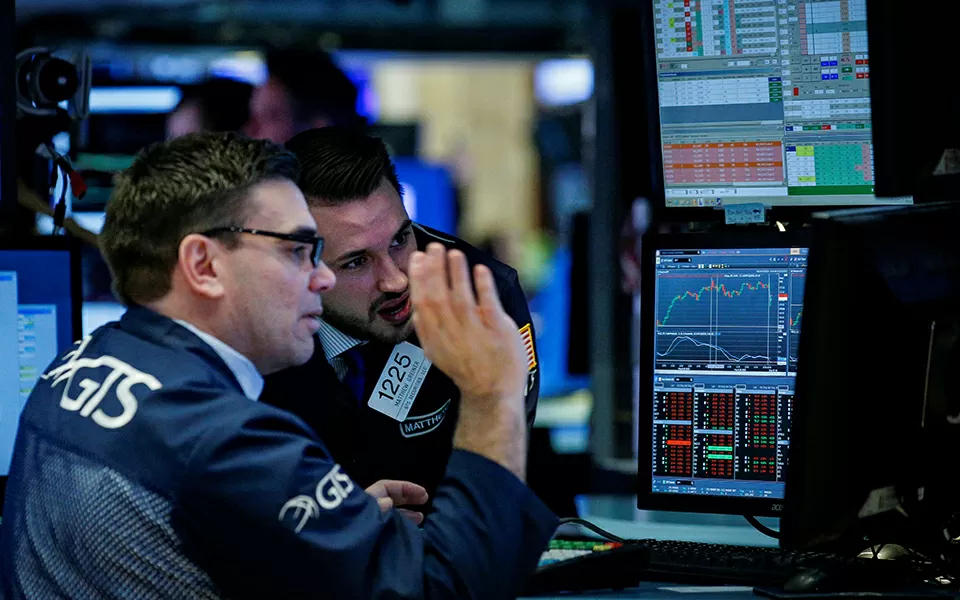 Wall Street fecha mista apesar da subida de mais de 14% da Spotify