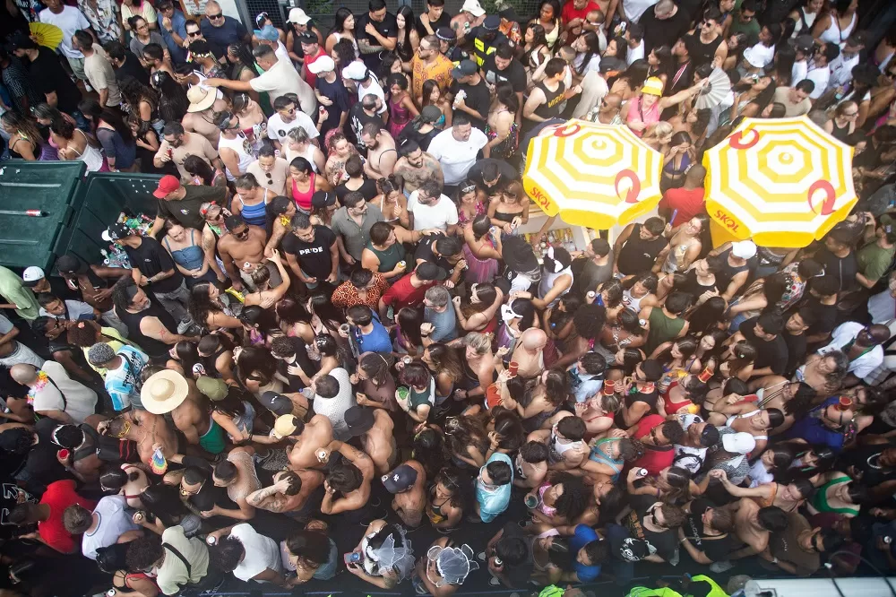 Carnaval deve injetar R$ 3 bi na economia de SP