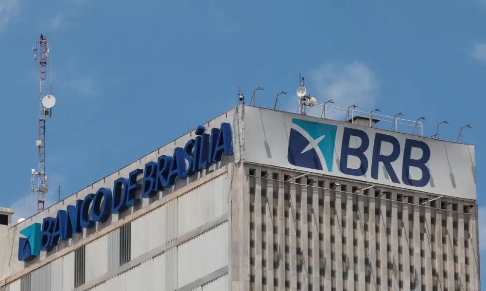 Conselheiros do BRB apadrinhados por Ibaneis e Reag renunciam ao cargo