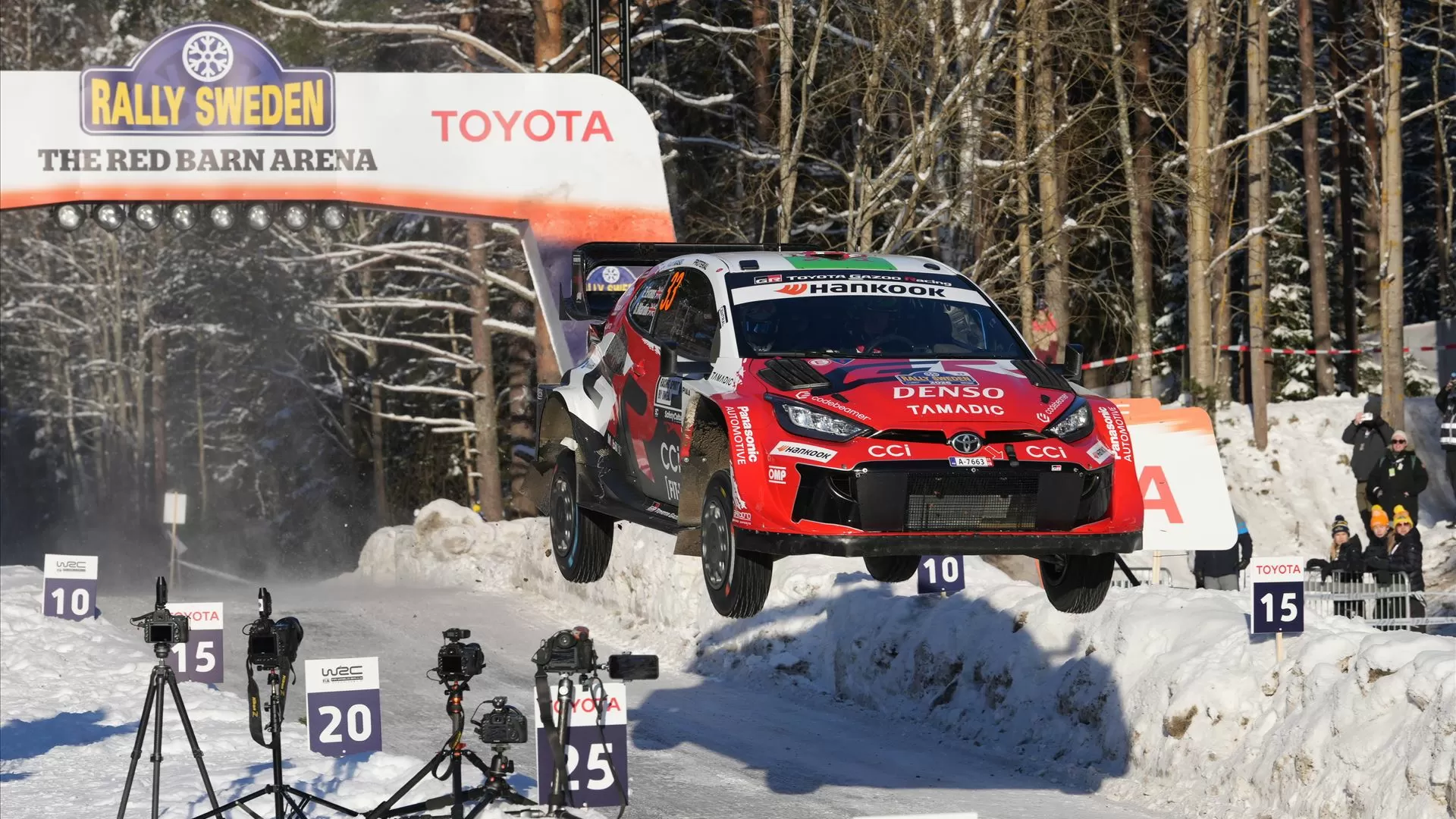 Elfyn Evans conquista Rali da Suécia