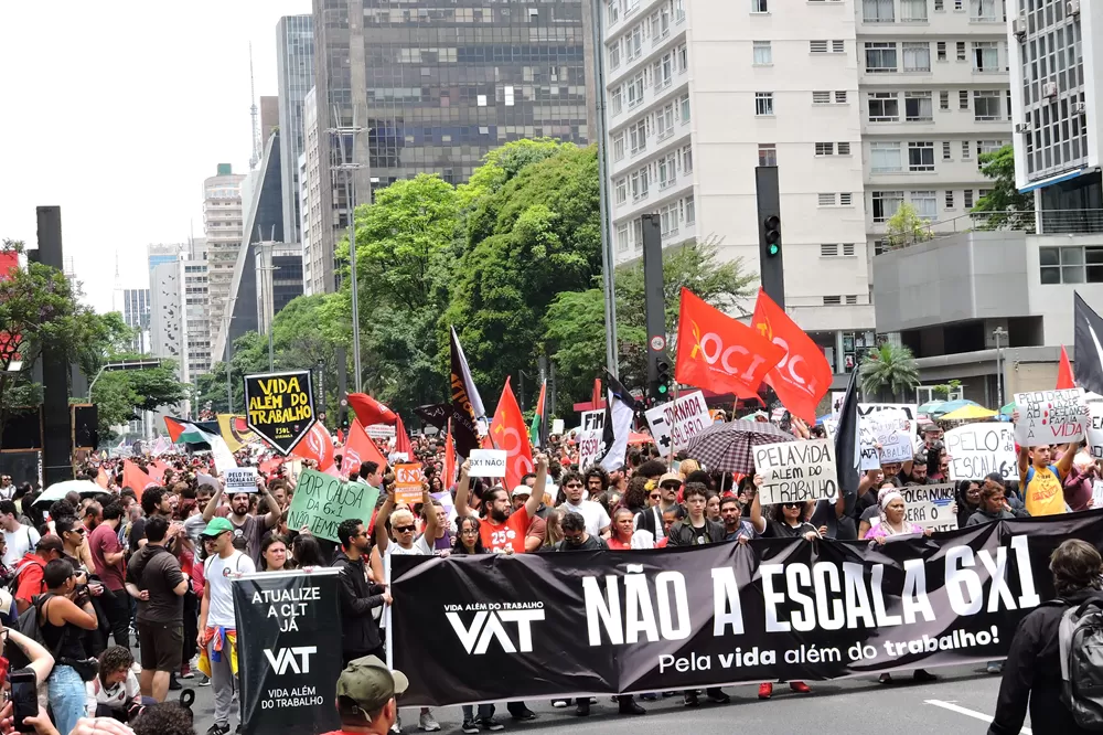 Fazenda vê fim da 6×1 maduro no Congresso, mas texto pode afastar governo