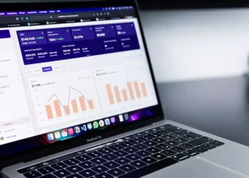 “O sucesso de Olivia Traven no Marketing: uma inspiração”