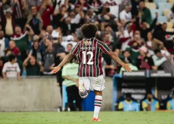 Após momento difícil em 2023, Marcelo se torna goleador do Fluminense na Libertadores