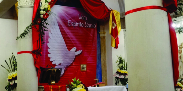A festa do Divino Espírito Santo, no mês de maio, na Igreja São João Batista Scalabrini, em Brixton, foi um evento magnífico.