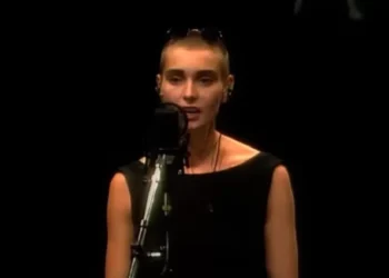 Causa da morte da cantora Sinéad O’Connor é divulgada