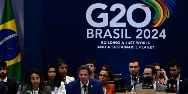 No G20, Haddad diz que taxar super ricos é prioridade para Brasil