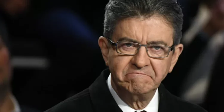 França: impasse “limita políticas mais radicais” e garante “alívio para os investidores”