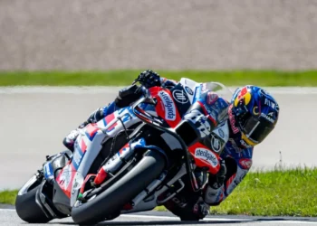 Miguel Oliveira um “pouco mal tratado” mas sem lesão após queda