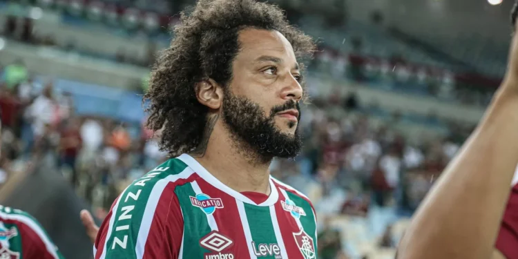 Marcelo revela se pretende continuar no Fluminense