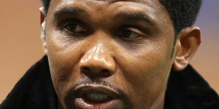 Samuel Eto’o é suspenso pela Fifa por indisciplina; entenda