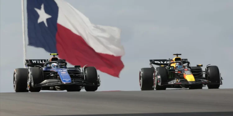 Verstappen sai na frente da corrida sprint nos EUA