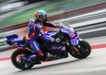 Miguel Oliveira termina primeiro dia de testes em 10.º lugar