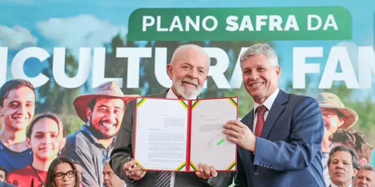 Governo Lula publica MP que destina R$ 4,18 bi em crédito extraordinário ao Plano Safra