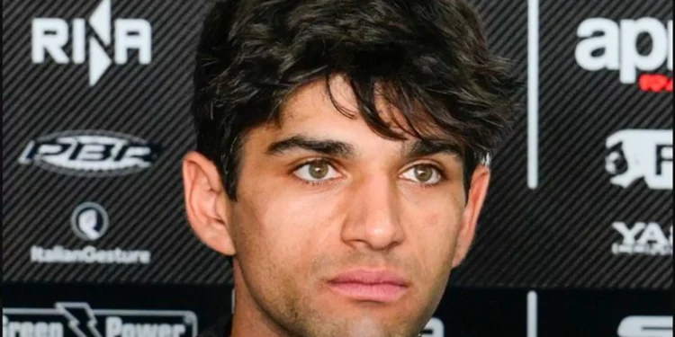 Campeão do Mundo de MotoGP com várias fraturas