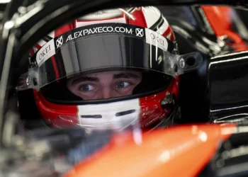 Ivan Domingues entre os pilotos com menos voltas nos testes de Barcelona