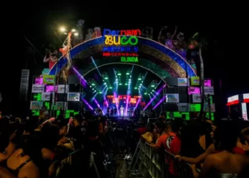 Tiroteio em show de João Gomes no Carnaval de Olinda deixa sete pessoas feridas