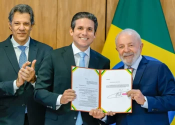 Reforma do IR proposta pelo governo projeta desconto para quem ganha até R$ 7.000 por mês