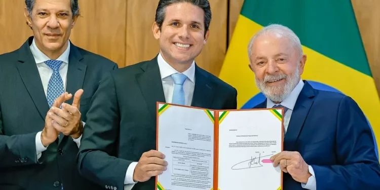 Reforma do IR proposta pelo governo projeta desconto para quem ganha até R$ 7.000 por mês