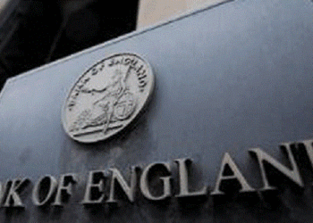 Banco da Inglaterra implementa novas diretrizes para testes de estresse no setor bancário