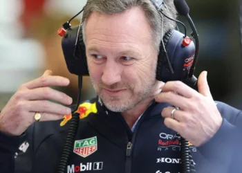Christian Horner vai ser julgado em tribunal por comportamento inapropriado