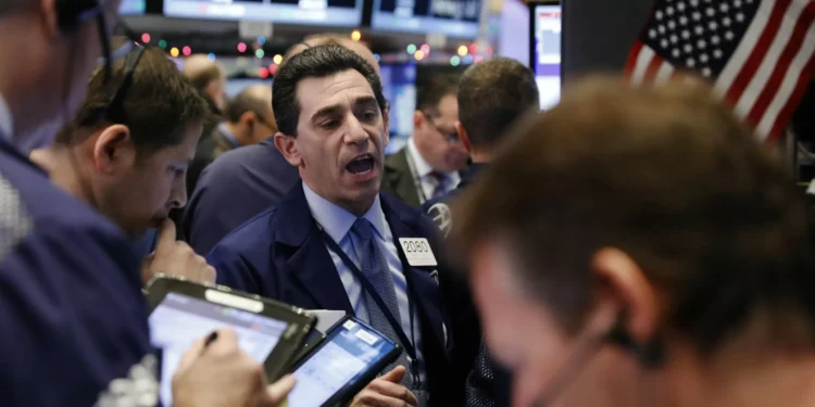 Wall Street ganha terreno após ultrapassar sequência de quatro semanas de perdas