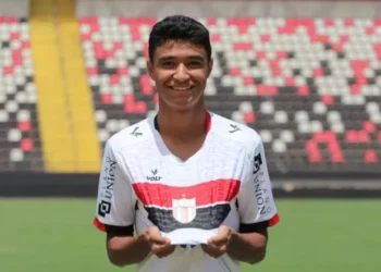 Jogador do Bragantino segue internado na UTI após acidente de carro