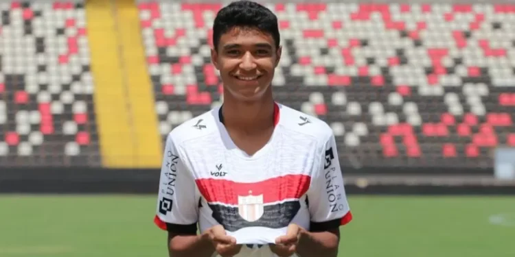 Jogador do Bragantino segue internado na UTI após acidente de carro