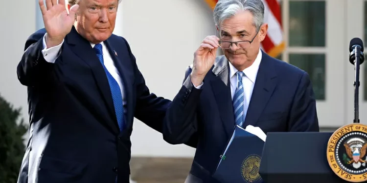 Tarifas altas geram mais inflação e crescimento mais lento, diz Powell