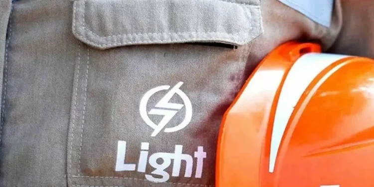 Diretor-geral da Aneel pede vista de processo sobre revisão tarifária da Light