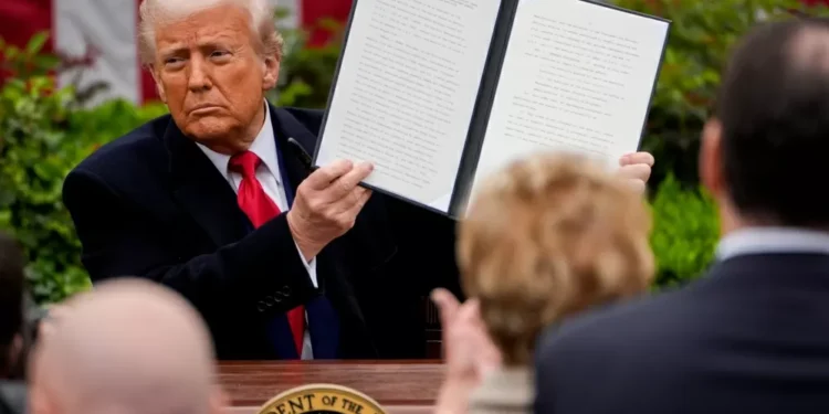 Alô, Trump, qual é o problema de ter déficit comercial?