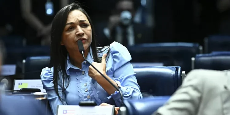 Proposta de redução da jornada de trabalho ganha força no Senado