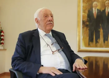 Rei dos Frangos vende ações do Benfica a um “preço mínimo de 12 euros”