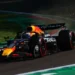 F1. Max Verstappen rouba vitória à McLaren na primeira curva em Imola