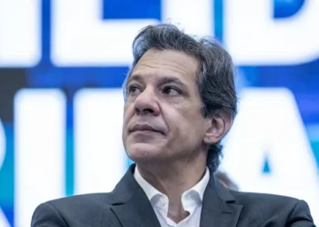 Haddad anuncia ‘checagem’ no INSS para saber número total de aposentados que não autorizaram descontos