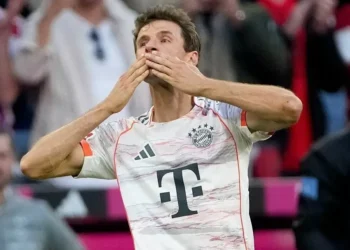 Freiburg x Eintracht Frankfurt: horário e onde assistir à Bundesliga