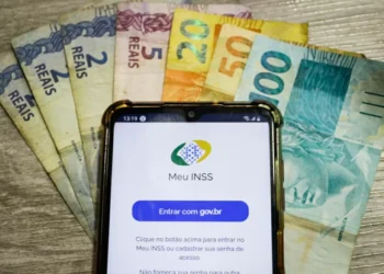 INSS diz que notificou 9,4 milhões sobre descontos indevidos