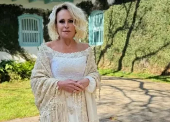 Ana Maria Braga renova votos com marido na Fazenda Primavera