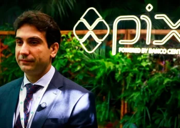 Banco Central lança o Pix Automático e Galípolo enaltece iniciativa