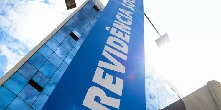 INSS estima iniciar ressarcimento de aposentados no dia 24 de julho