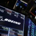 Boeing cai 8% em bolsa após avião despenhado na Índia