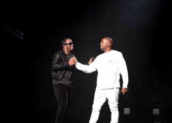 Kanye West faz aparição inesperada em julgamento de Diddy por tráfico sexual em Nova York