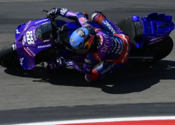 Miguel Oliveira 13.º na corrida sprint em Itália