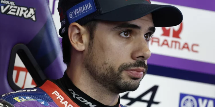 Miguel Oliveira admite que está em risco de perder lugar na Yamaha