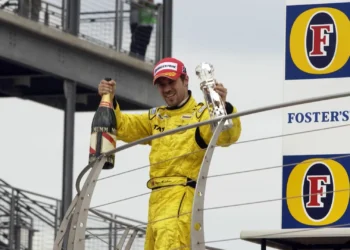 Pódio de Tiago Monteiro na F1 fez 20 anos. “Tive uma grande oportunidade e agarrei”