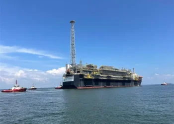 Petrobras anuncia redução de 14% no preço do gás natural para distribuidoras